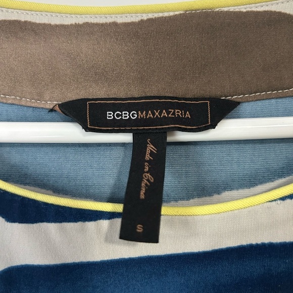 BCBGMaxAzria Abstract Striped Shift Dress - Picture 2 of 6